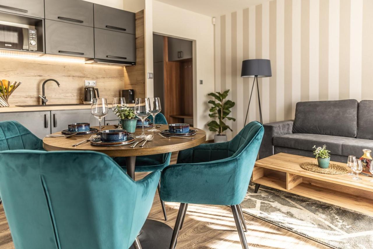 Hotel Demanova Apartments - Dependance Липтовски-Микулаш Экстерьер фото