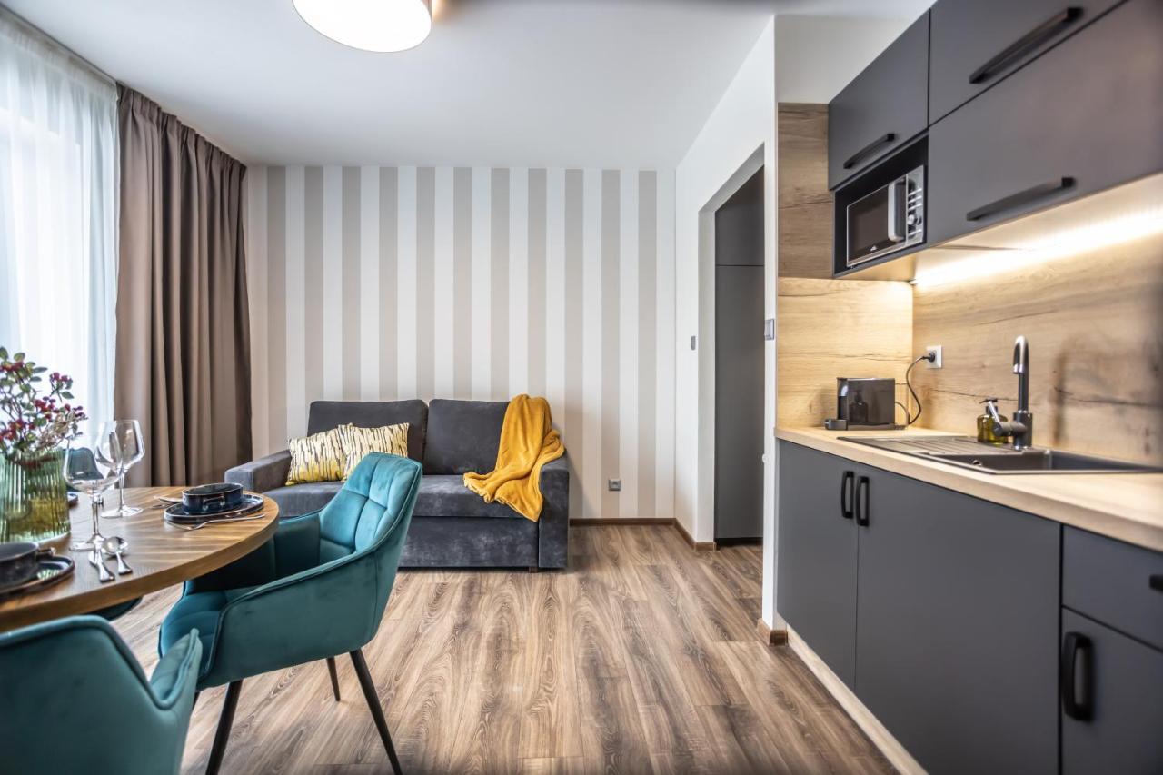 Hotel Demanova Apartments - Dependance Липтовски-Микулаш Экстерьер фото
