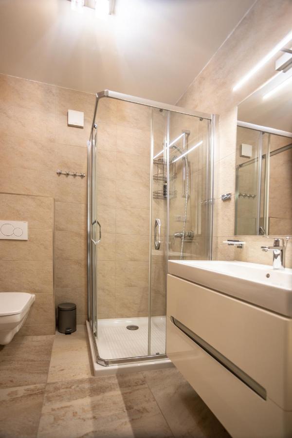 Hotel Demanova Apartments - Dependance Липтовски-Микулаш Экстерьер фото